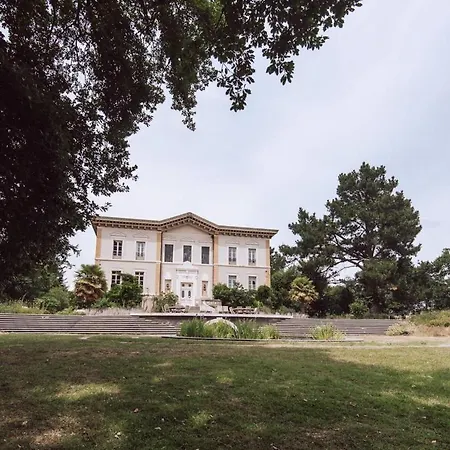 Chateau De Bezyl Sixt-sur-Aff