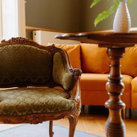 Chateau De Bezyl Bed & Breakfast 3*